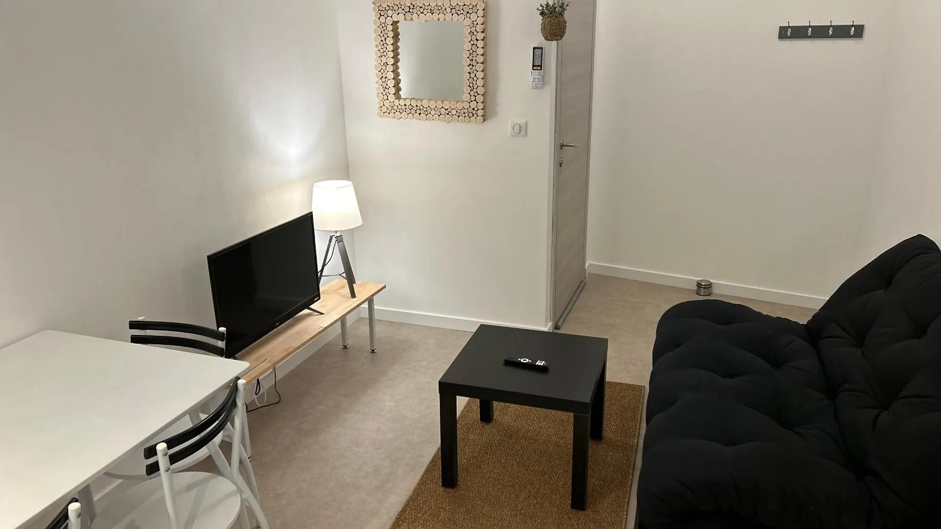 Casa Manon Et Casa Margot Apartment Pouilly-le-Monial 0*,  France